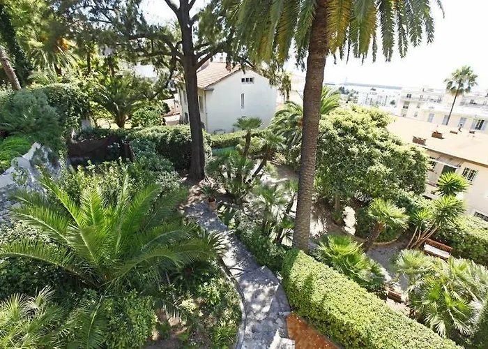Palmeraie - Magnifique Appartement D\'Epoque Avec Vue Mer 4 Personnes Avec Terrasse Le Port Nice